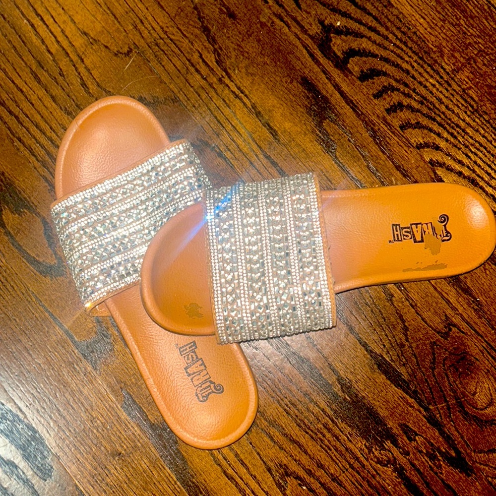 Show off that Pedi!